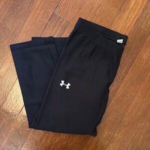Under Armour Women’s Black Cropped Leggings Size Medium